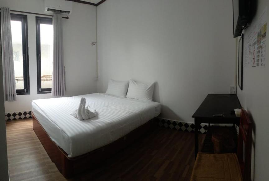 Sd View Hotel Vang Vieng Exterior foto
