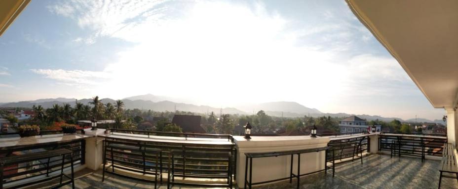 Sd View Hotel Vang Vieng Exterior foto