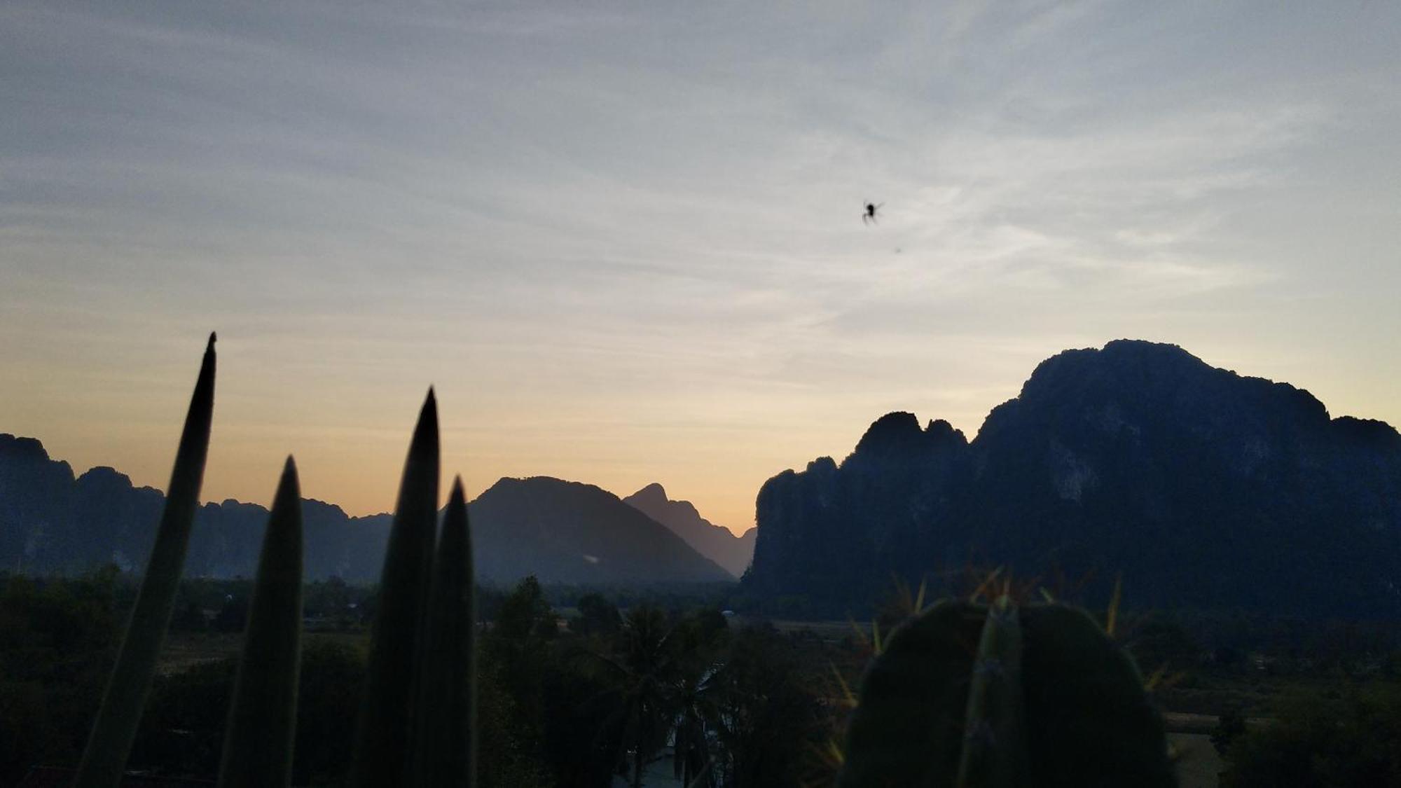 Sd View Hotel Vang Vieng Exterior foto