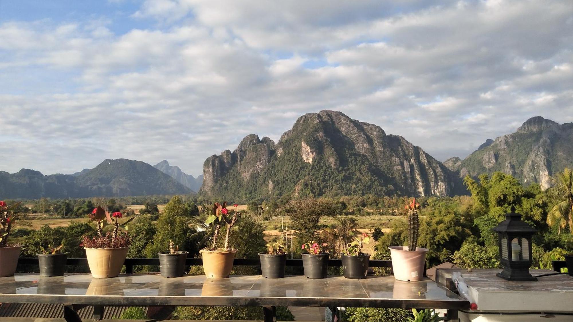 Sd View Hotel Vang Vieng Exterior foto